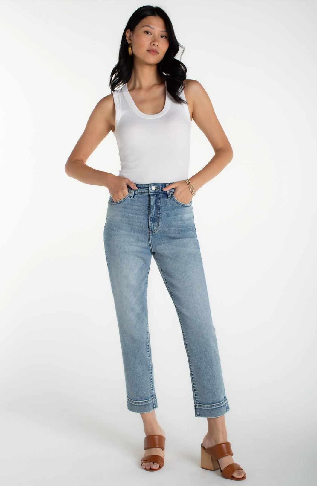 Liverpool Liv Relaxed Crop Skinny W/ Wide Hem