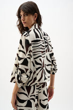 Joseph Ribkoff Beige/Multi Tropical Print Blazer