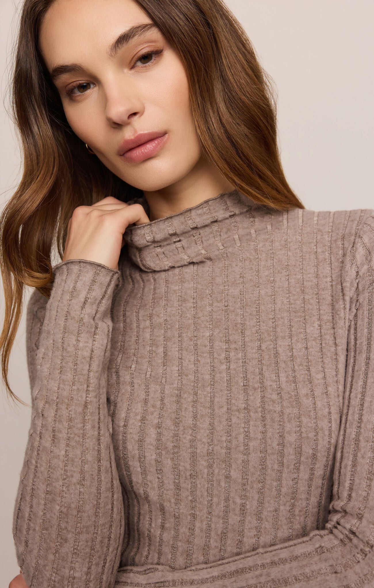Heather Ash Hattie L/S Top by z supply in heather ash ribbed knit with mock neck and long sleeves