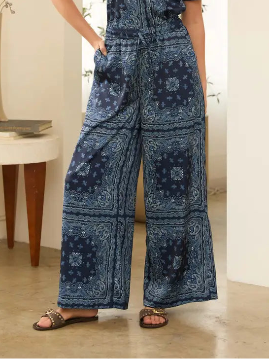 Navy Print Bottom