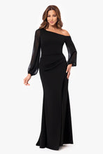 Donna Black Gown