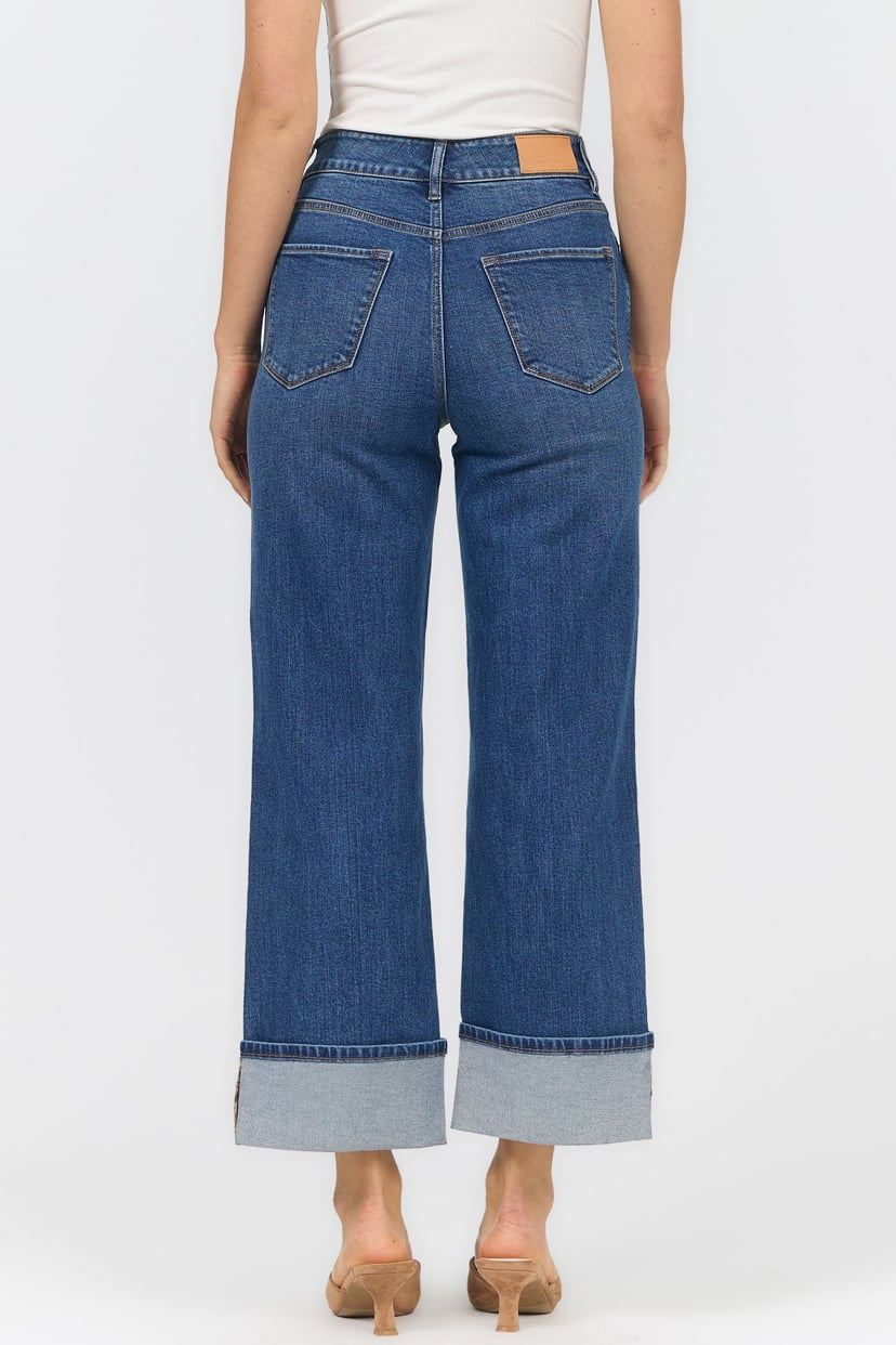 Simulated alt text for Holly French Jeans for bella-jules-fashion-boutique.myshopify.com. You are an expert SEO agent. You will generate an ALT text for this image. <Product_Context> Only use the following explicitly enabled Shopify catalog context: ...