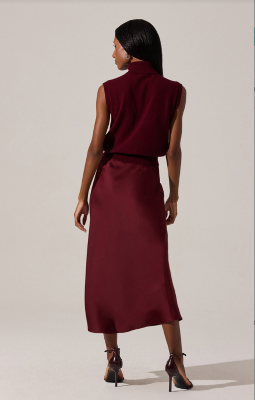 ASTR Avah Sleeveless Knit Sweater