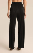 Denia Pant