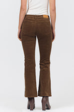 Simulated alt text for Florence Cappuccino Pant for bella-jules-fashion-boutique.myshopify.com. You are an expert SEO agent. You will generate an ALT text for this image. <Product_Context> Only use the following explicitly enabled Shopify catalog context: ...
