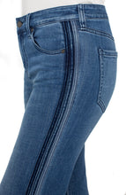 Hannah Crop Flare W/ Self Trim 32