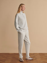 Varley Light Grey Marl The Rolled Cuff Pant 25 worn with a matching sweatshirt