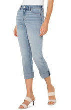 Charlie Crop Wide Rolled Cuff